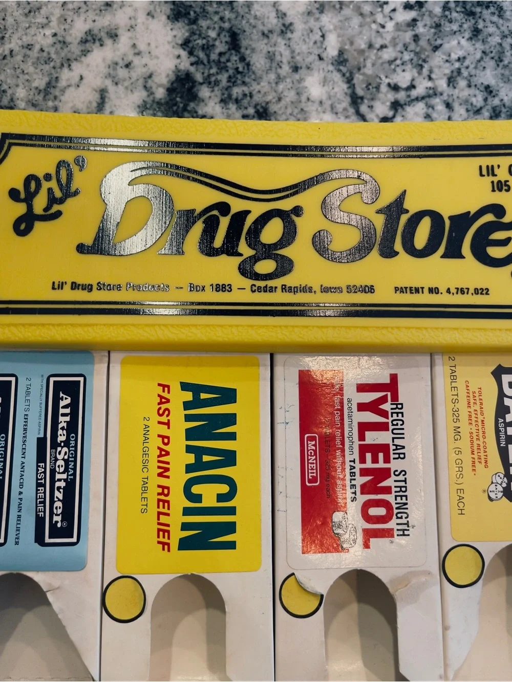 Vintage Lil' Drugstore 1970's Kitschy Fun Bathroom Decor 10 X 10